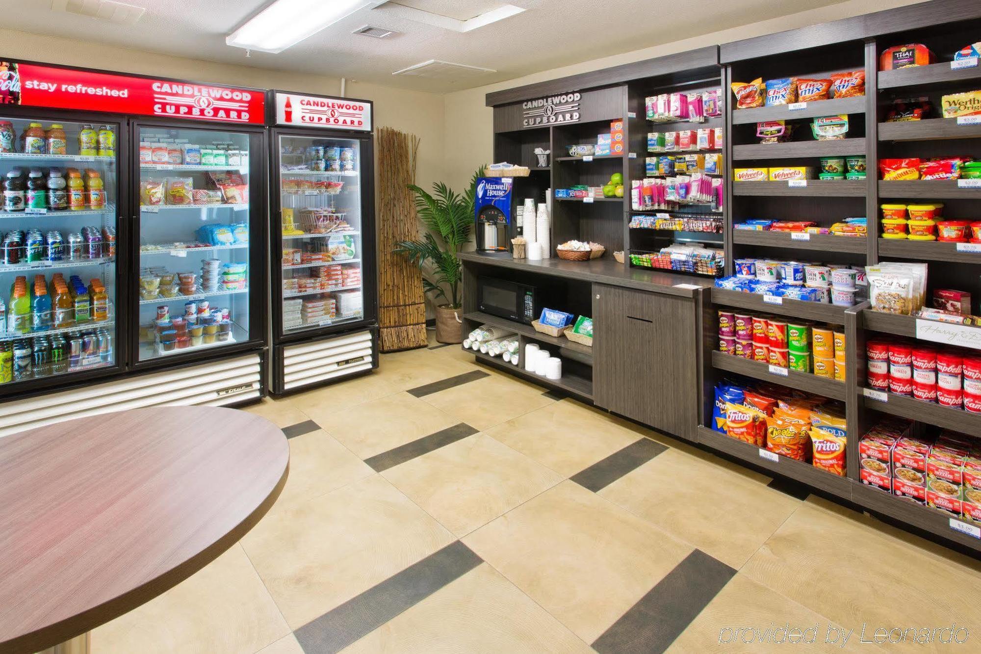 Candlewood Suites Medford By Ihg Eksteriør bilde