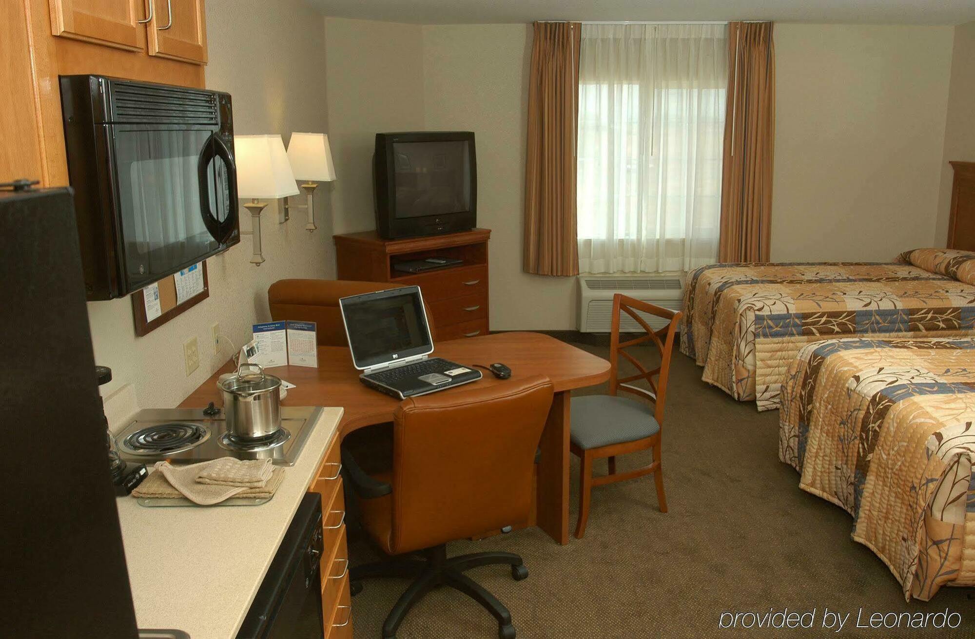 Candlewood Suites Medford By Ihg Eksteriør bilde