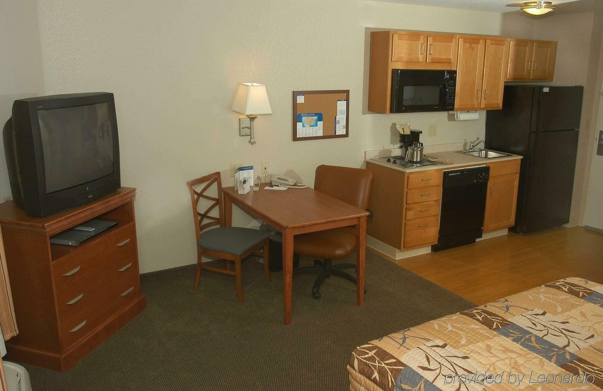 Candlewood Suites Medford By Ihg Eksteriør bilde